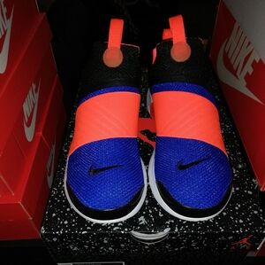 NIKE AIR PRESTO SLIP ON WOMEN US SIZE 7.5 LIKE NEW BARELY WORE "USED"